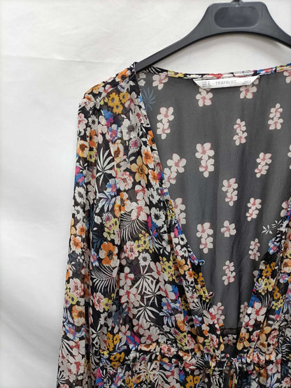 ZARA.Black floral dress/kimono Tm