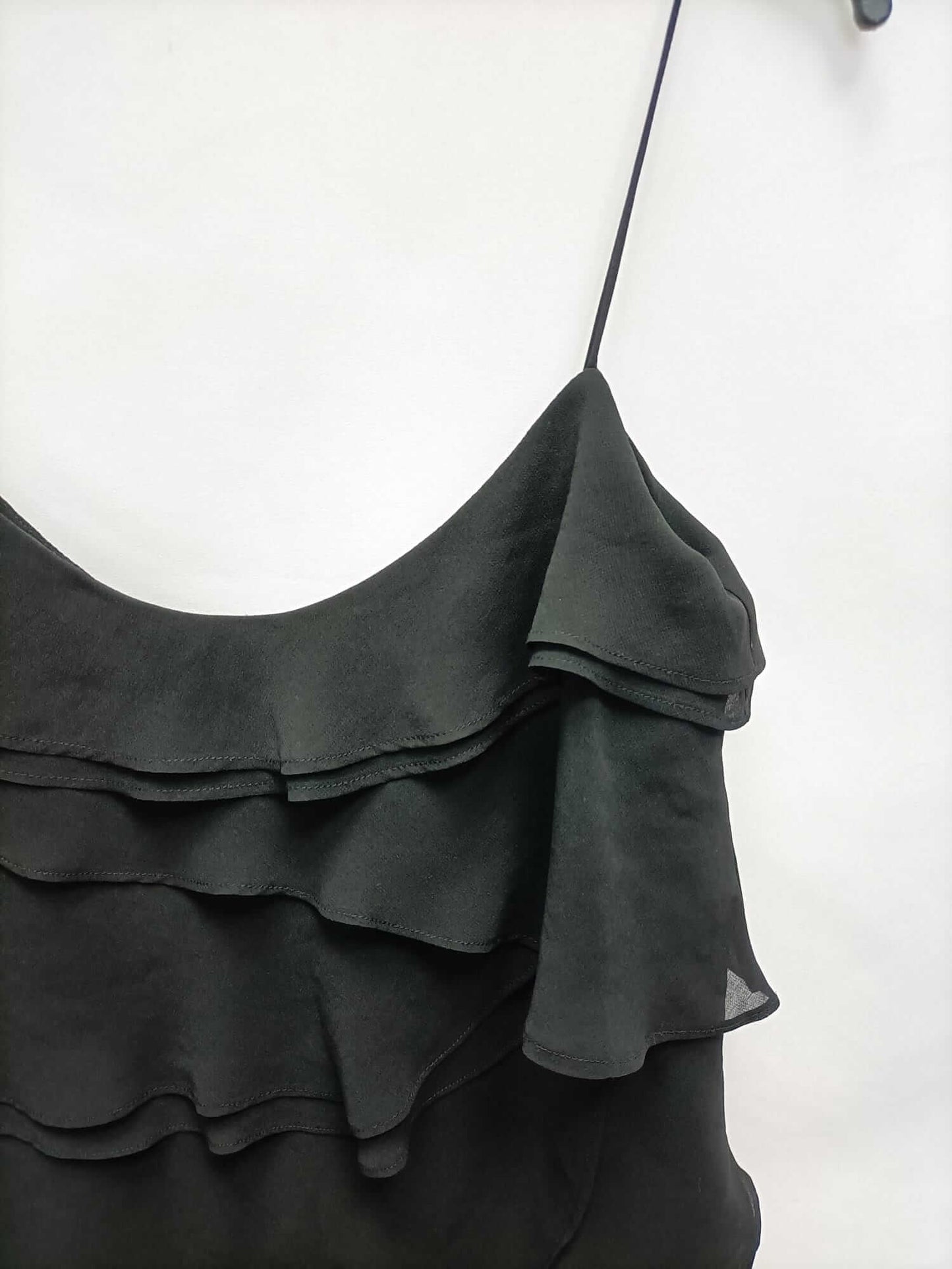 MANGO.Vestido negro tirantes T.s