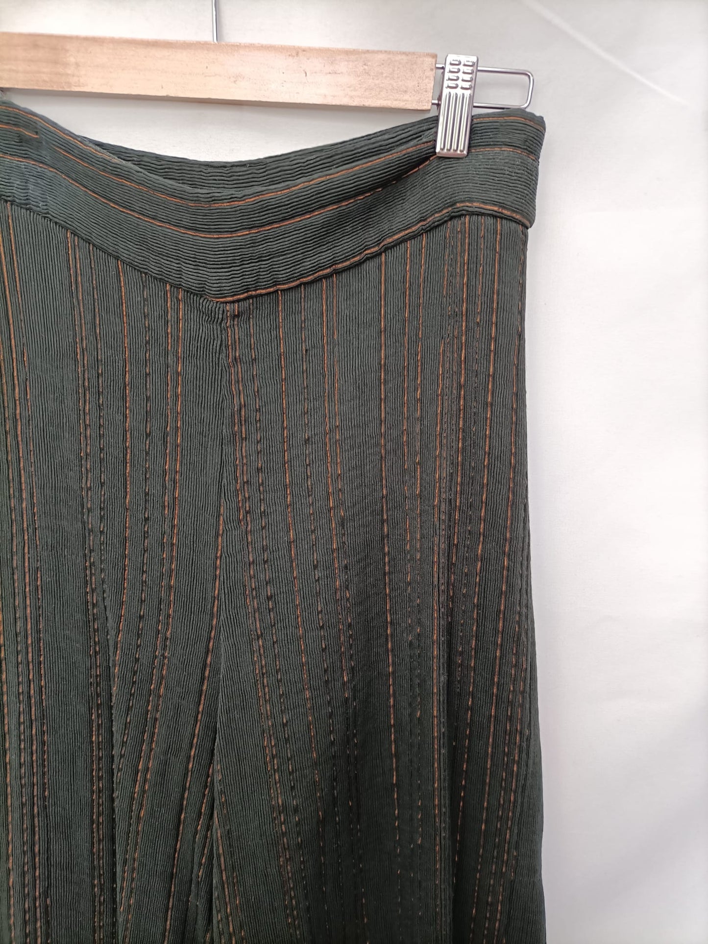 UTERQÜE.Pantalón T.m