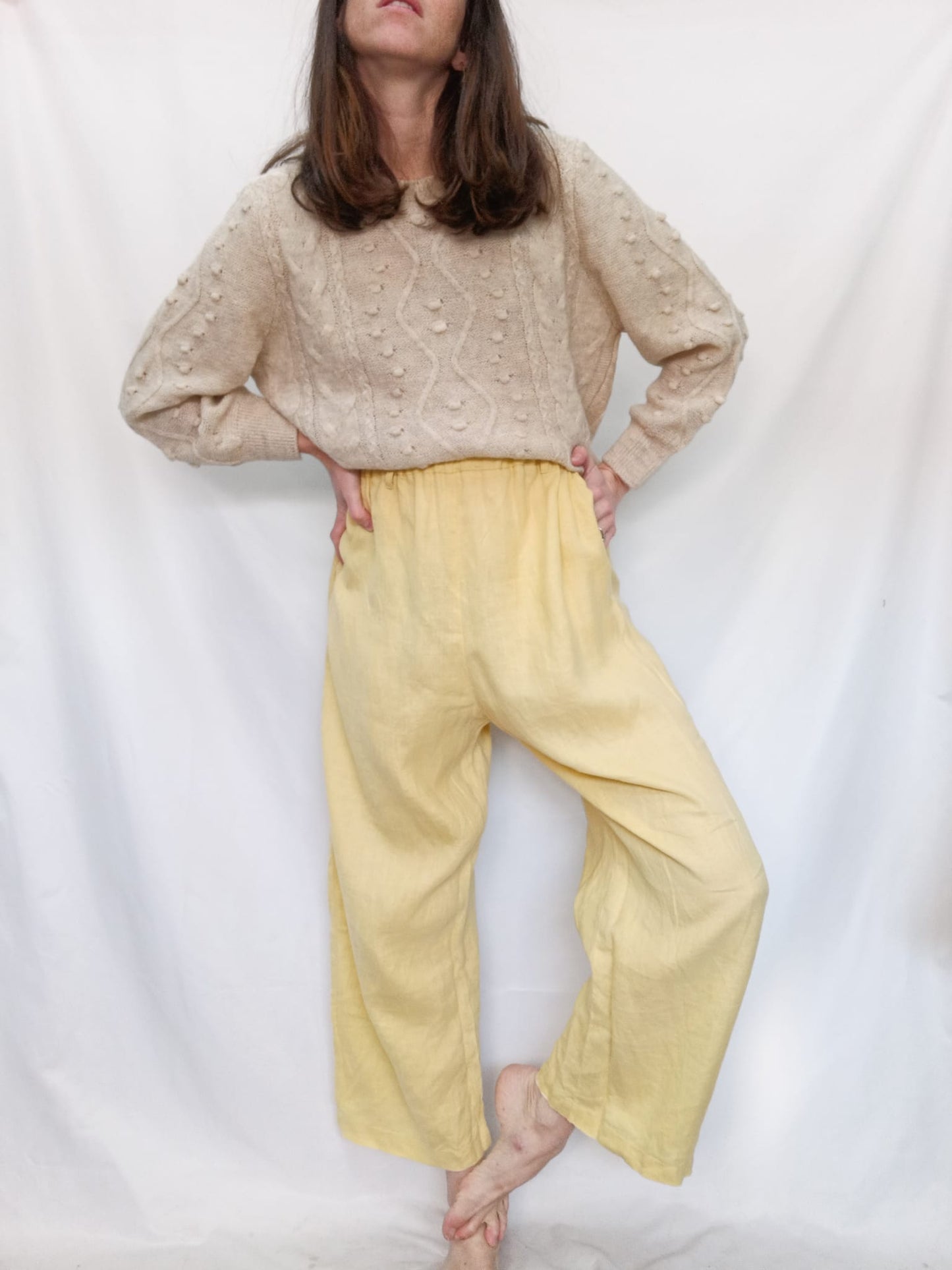 MANGO. Beige sweater TL (M)