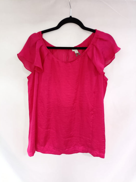 DYNAMITE. Blusa rosa satinada T.l