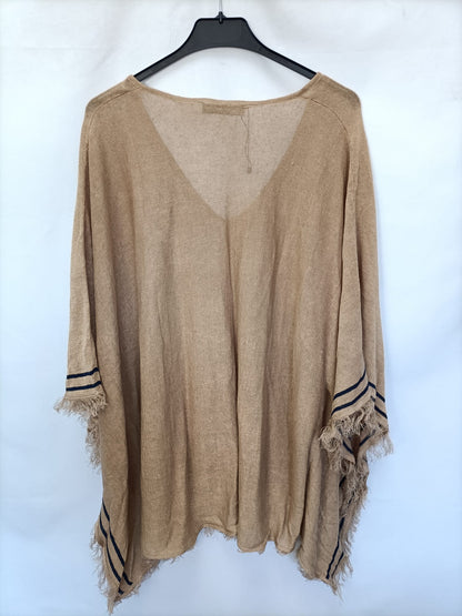 ZARA.Poncho camel T.xs