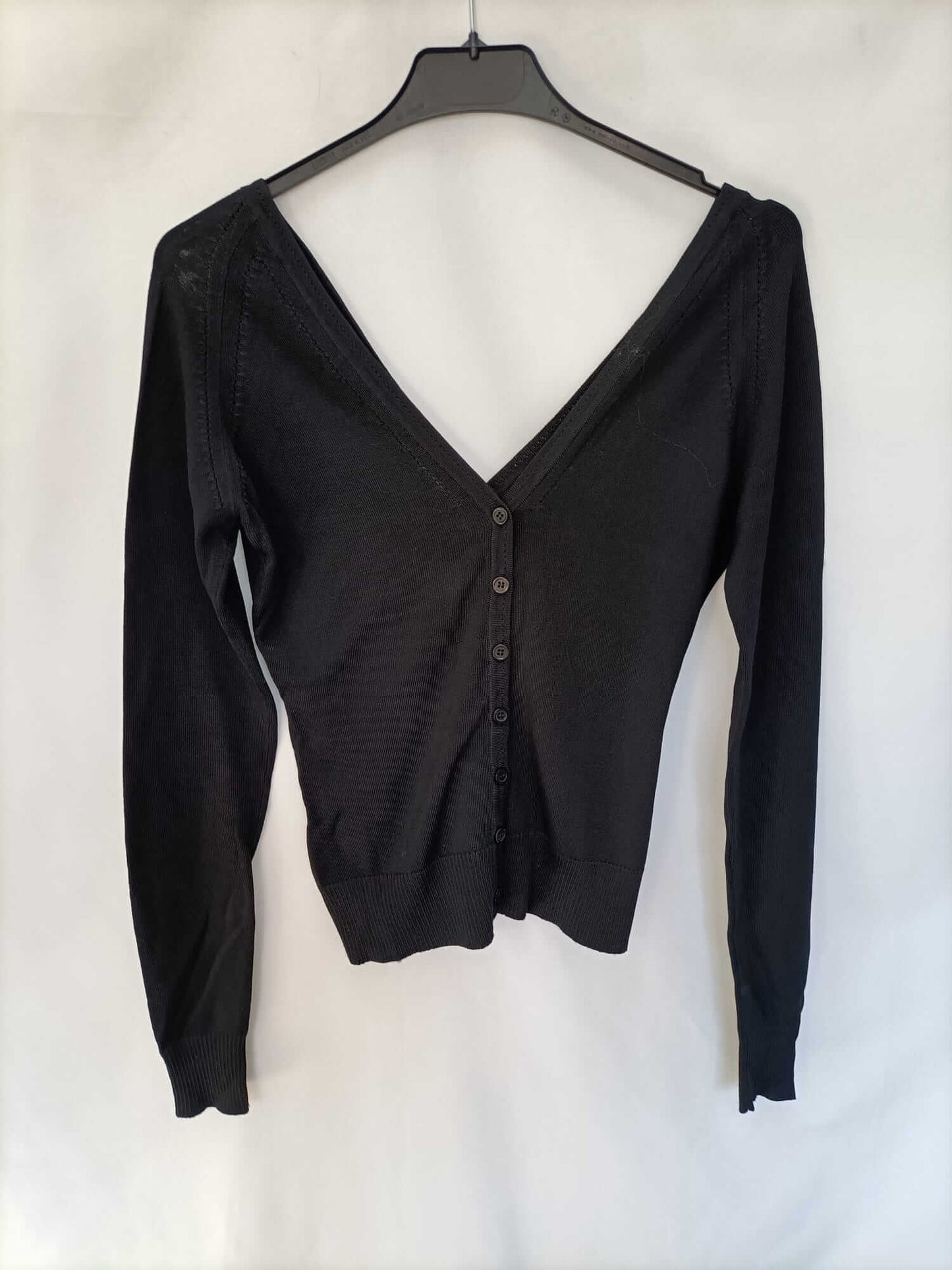 OTRAS.Top negro abotonado T.xs/x