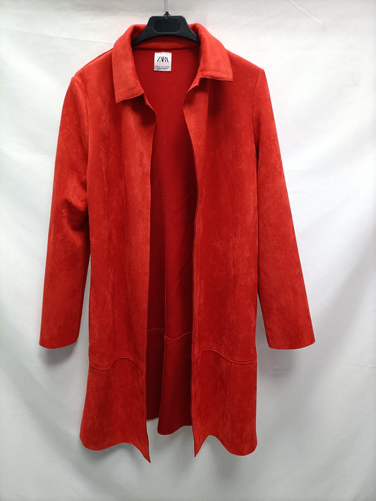 ZARA.Chaqueta roja antelina T.m