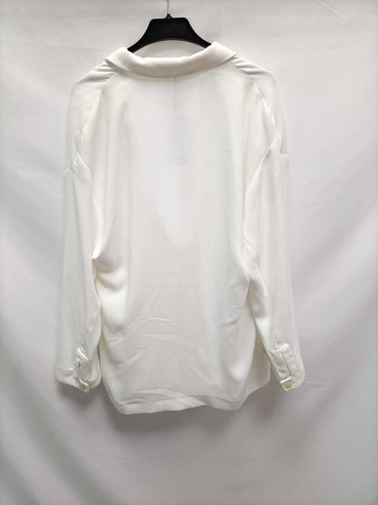 ZARA.Blazer blanca cruzada nudo T.m