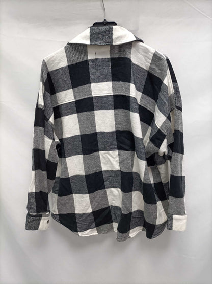 ZARA.Camisa/sobrecamisa franela blanca y negra T.s