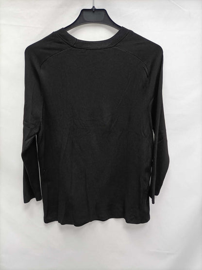 MANGO.Top negro canalé chóquer T.L