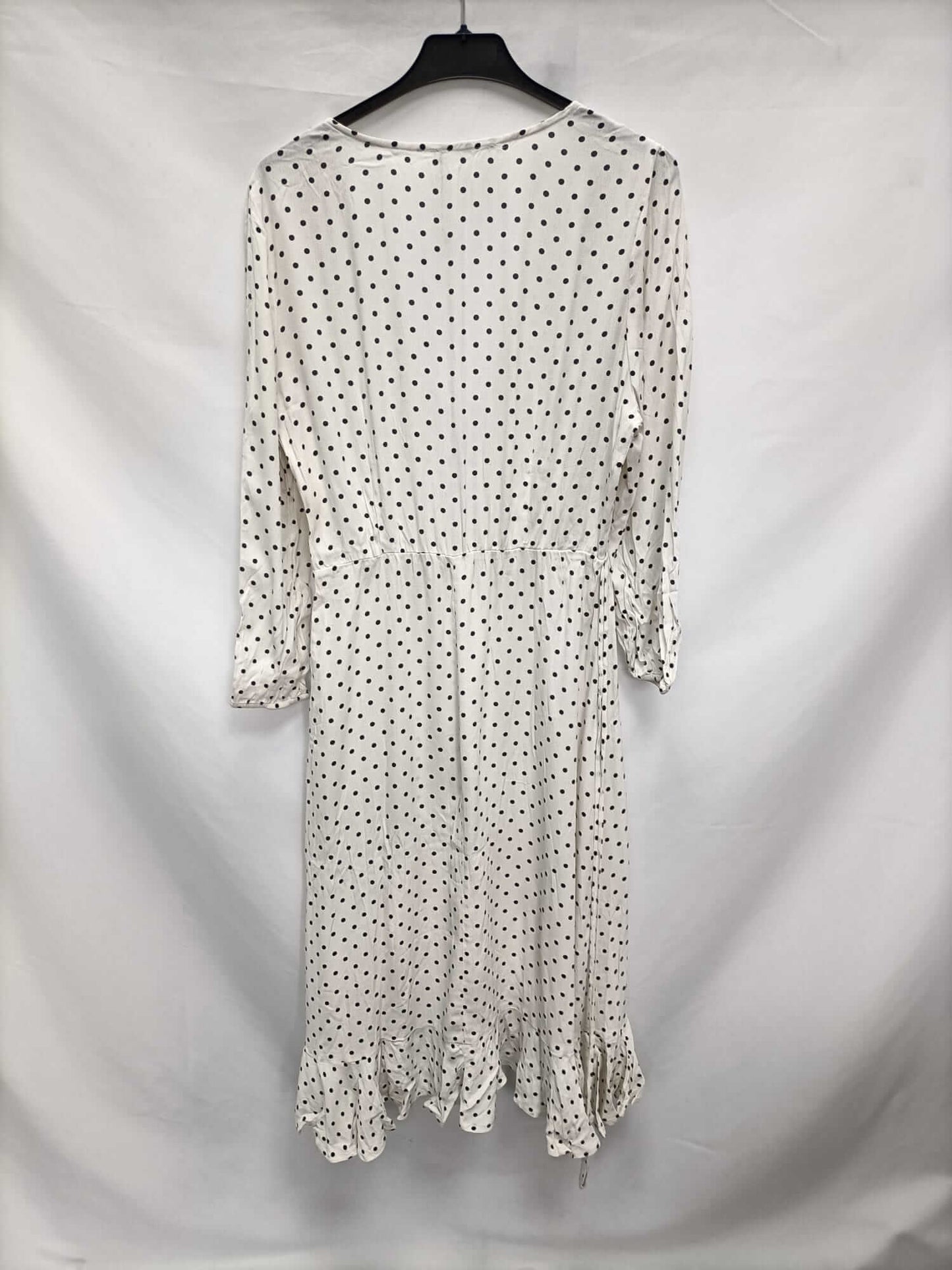 MANGO.Vestido midi lunares cruzado T.m