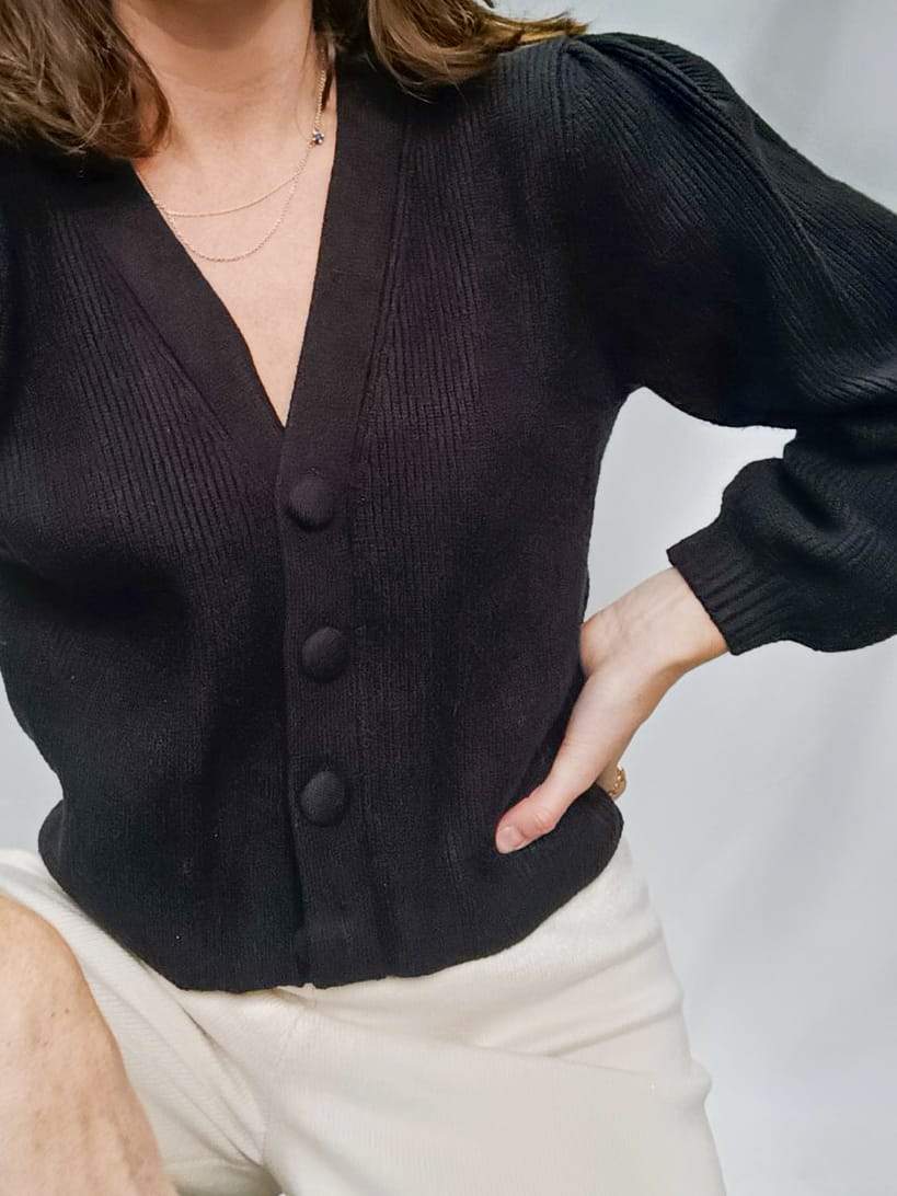 ZARA.Chaquetita punto negra T.m