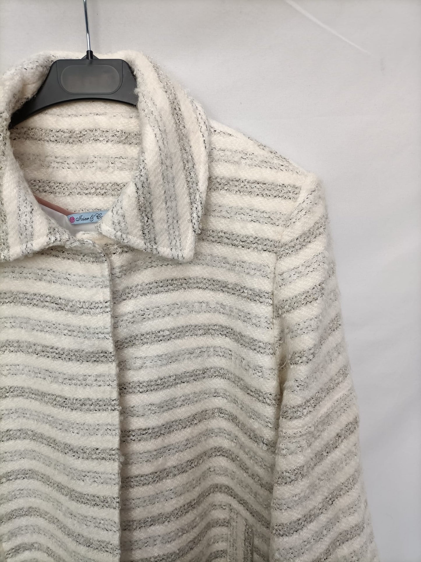 ICIAR Y CANDELA.Abrigo beige T.44