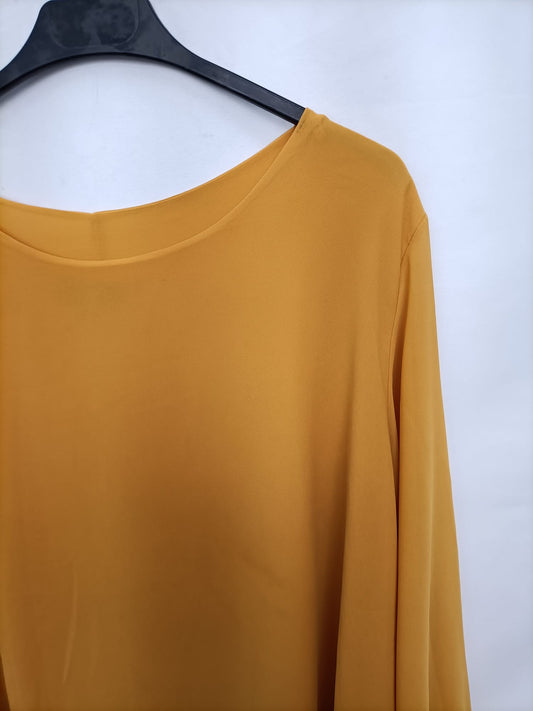 CARISAL.Blusa mostaza T.L
