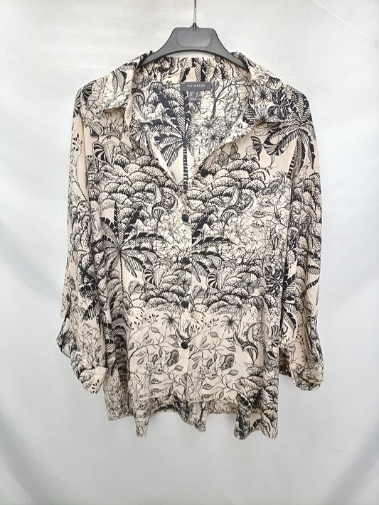 PRIMARK.Blusa beige estampado negro T.44