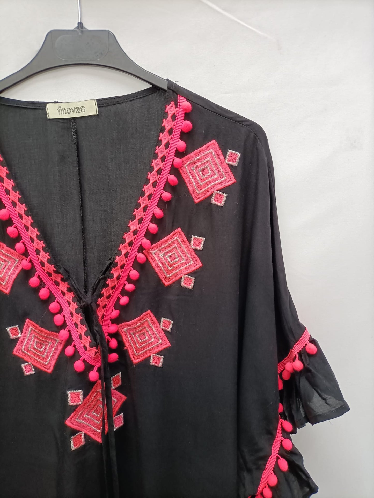 FINOVAS.Blusa estilo kaftan TU (L)