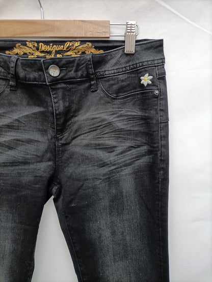 DESIGUAL. Black denim size 40