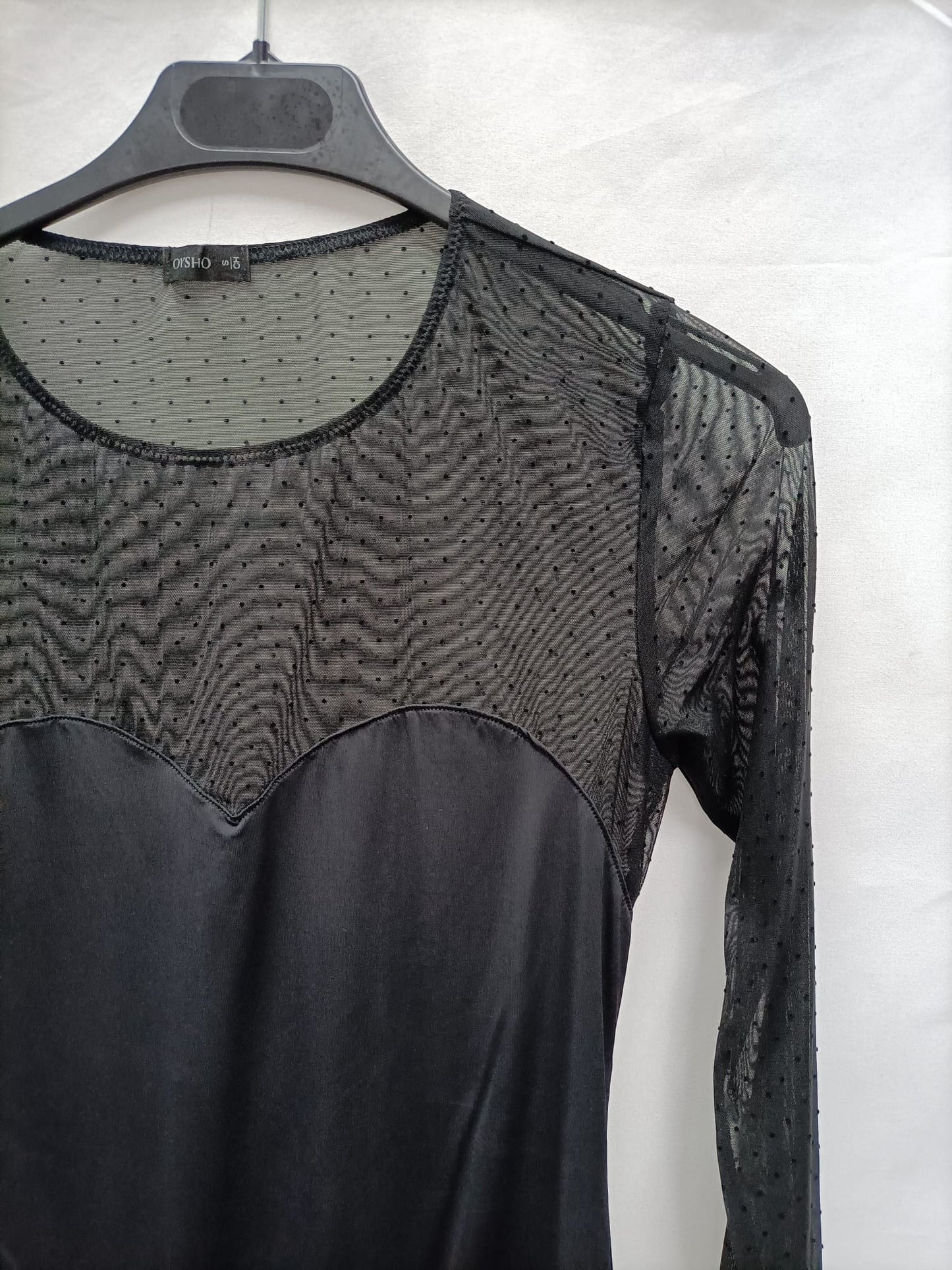 OYSHO.Body negro plumeti T.s