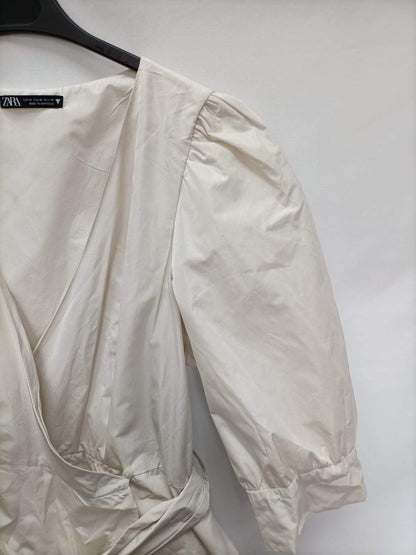 ZARA.Vestido beige T.M