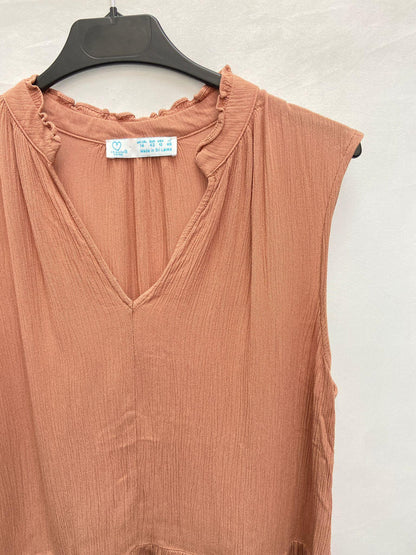 PRIMARK.Blusa texturacolor maquillaje T.42