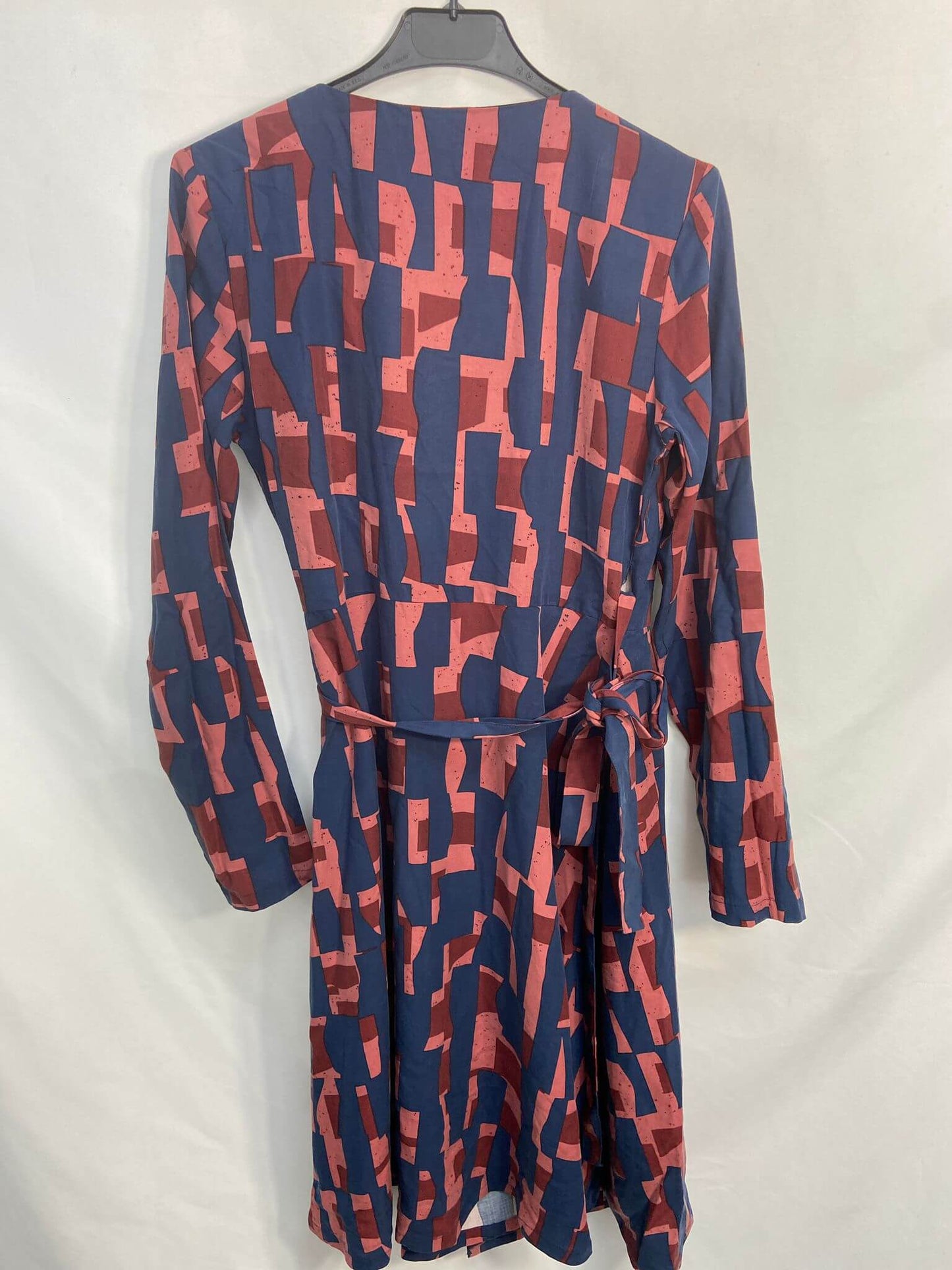 SKFK. Vestido estampado T.38