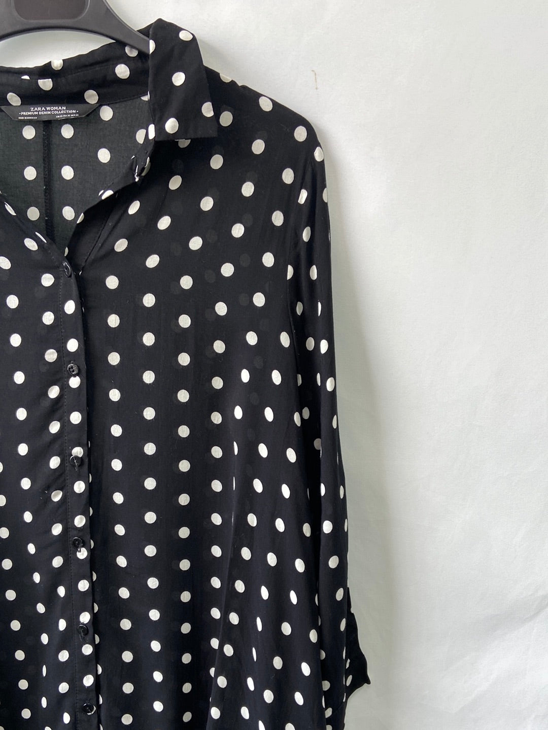 ZARA.Vestido/blusa negra lunares T.XS