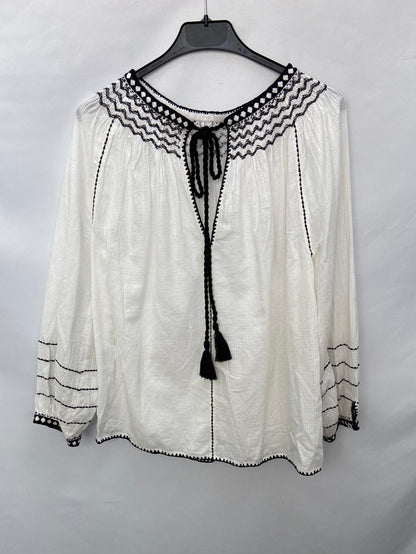 MASSCOB.Blusa textura bordada algodón T.xs