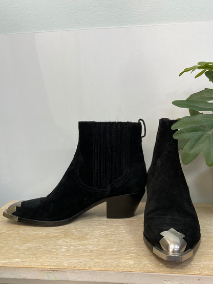 ASH.Botines negros cowboy T.39