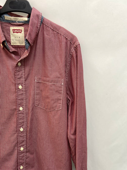 LEVI'S. Oxford-style shirt TS