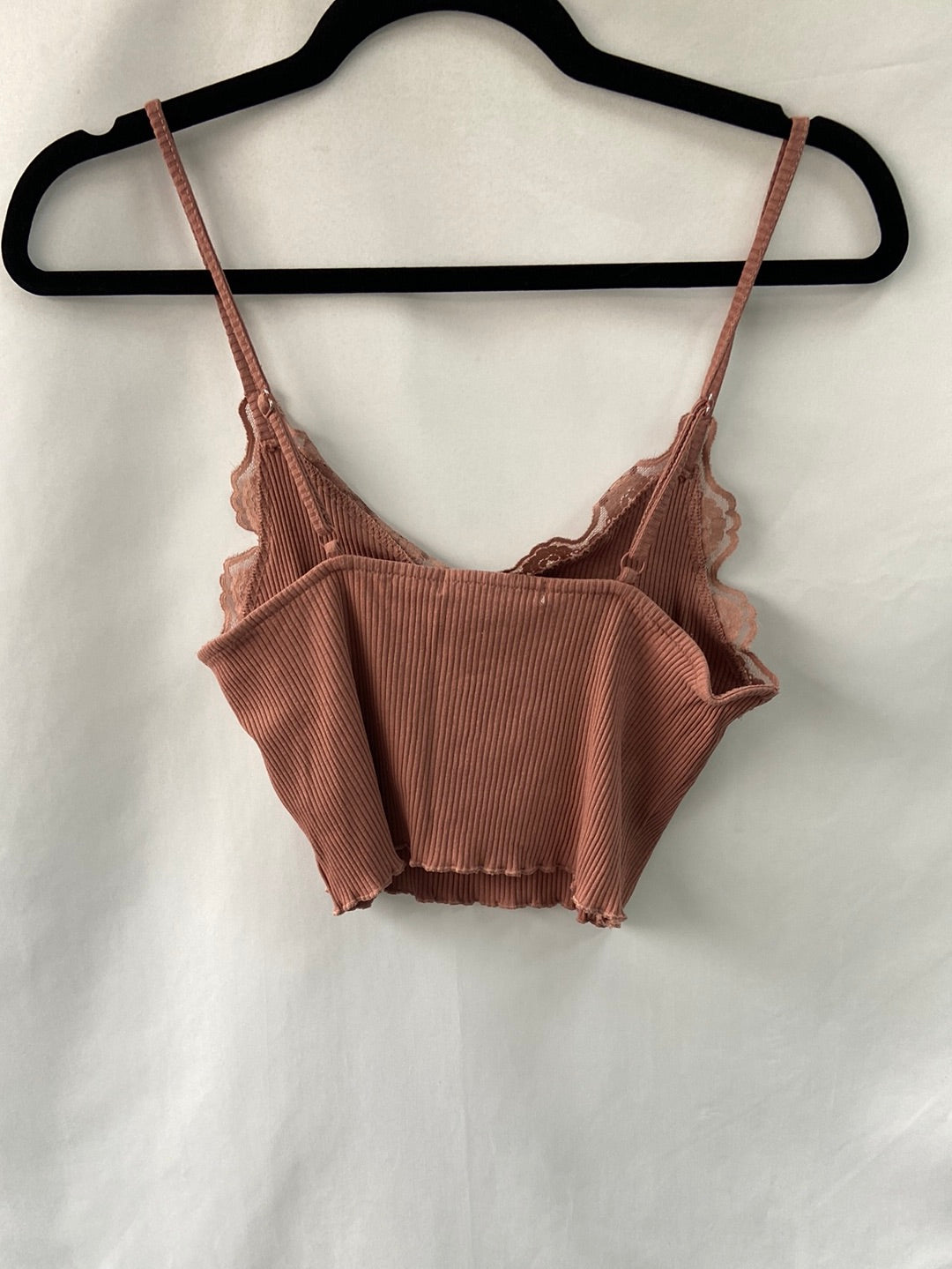 NA-KD.Croptop punto canalé encaje T.m