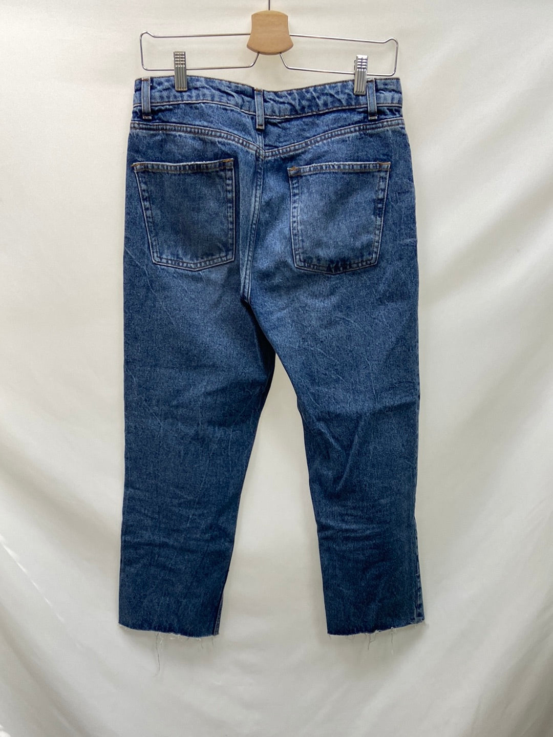 MarketMANGO.Pantalones rectos deshilachados T.38