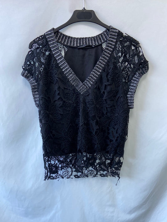 ZARA. Black lace top TS