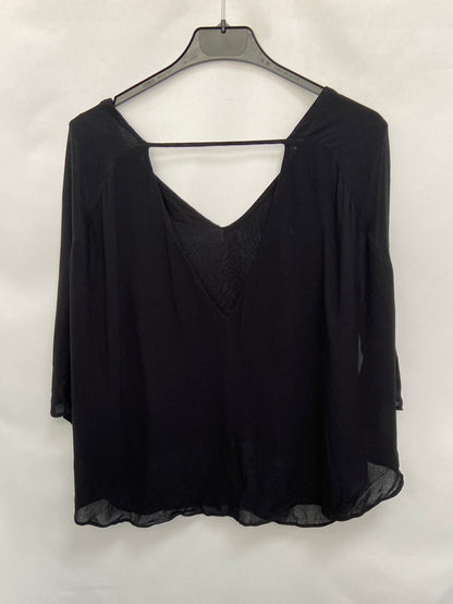 ZARA. Top negro capa T.s