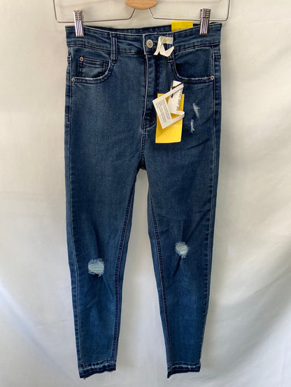 PULL&BEAR.Pitillos denim T.36