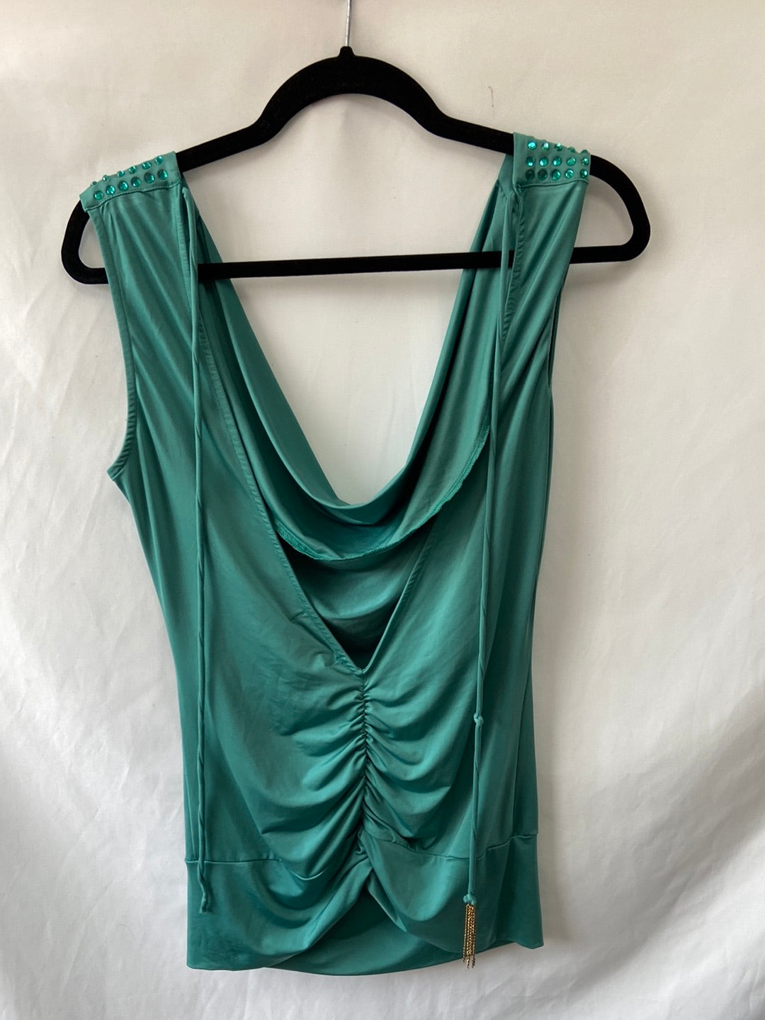 BABY Y PHAT. Top verde espalda fruncida T.l