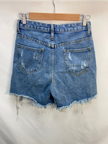 MOMOKROM.Shorts/bermudas denim deshilachados T.s