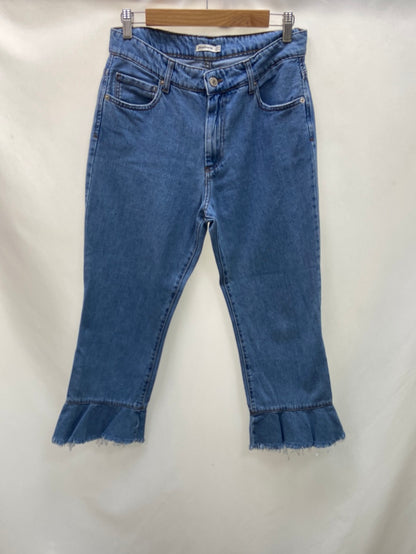 STRADIVARIUS.Flounce jeans size 40