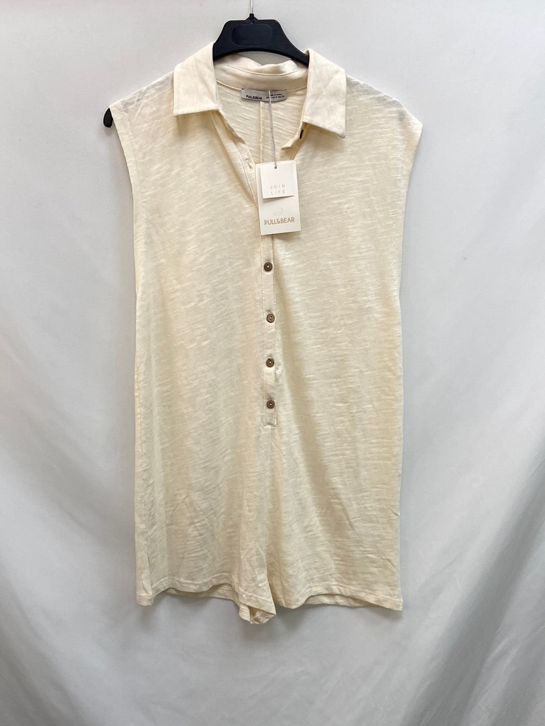 PULL&amp;BEAR. Beige TS short jumpsuit