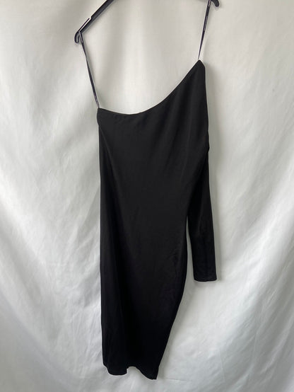 WAREHOUSE.Vestido negro asimétrico T.S/M