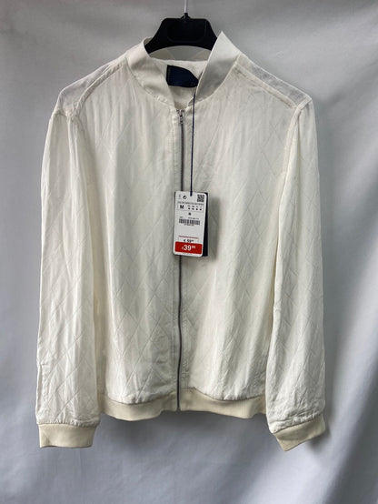 ZARA. Bomber blanca T.m