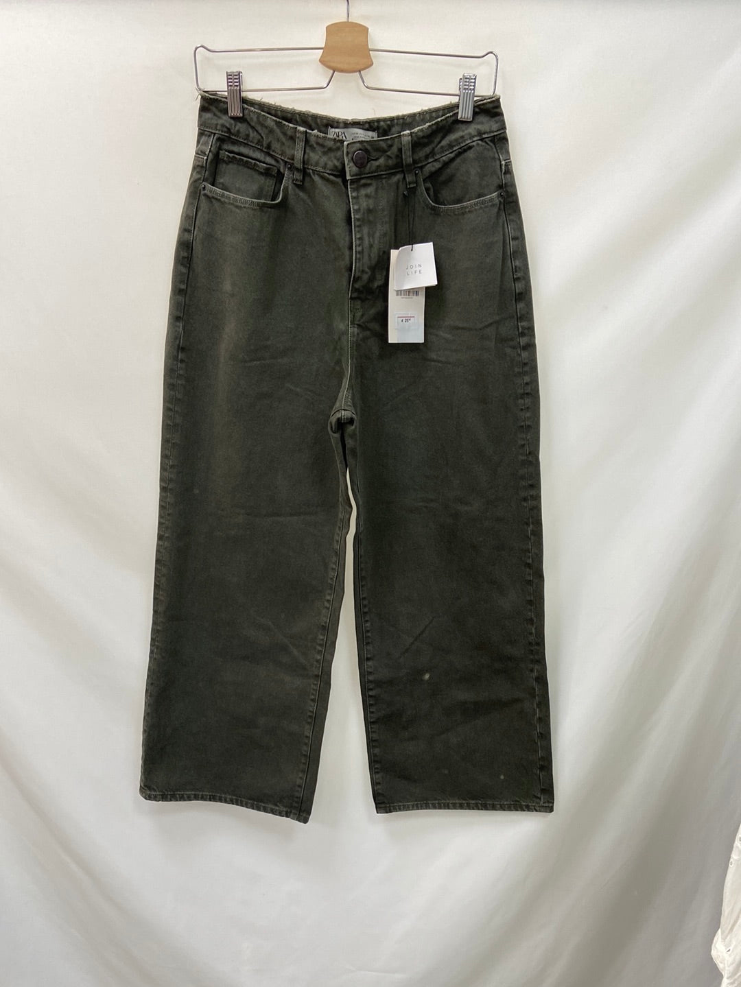 ZARA.Green culotte-style denim size 40