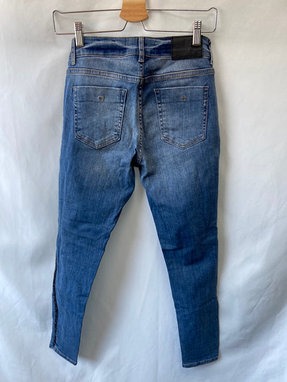 ZARA. Skinny jeans with rhinestone detailing, size 36