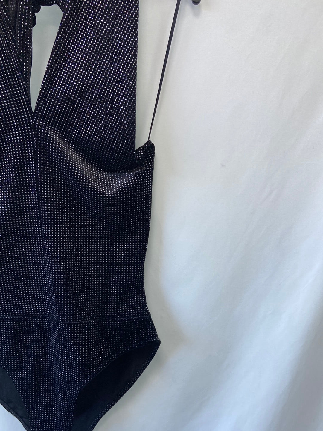 MANGO:Body negro y plateado T.S