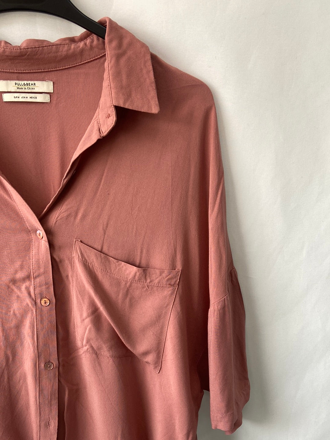 PULL&amp;BEAR. Pink short-sleeved blouse TM