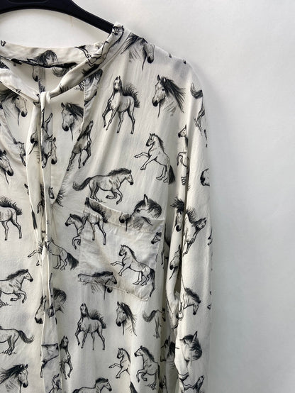 ZARA.Horse blouse T.xs