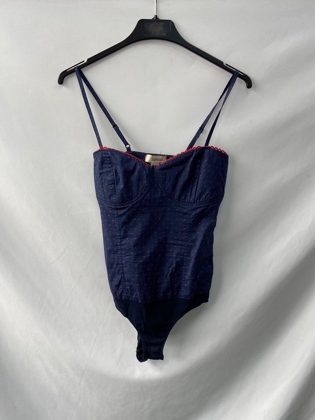 BERSHKA.Body corazones T.s