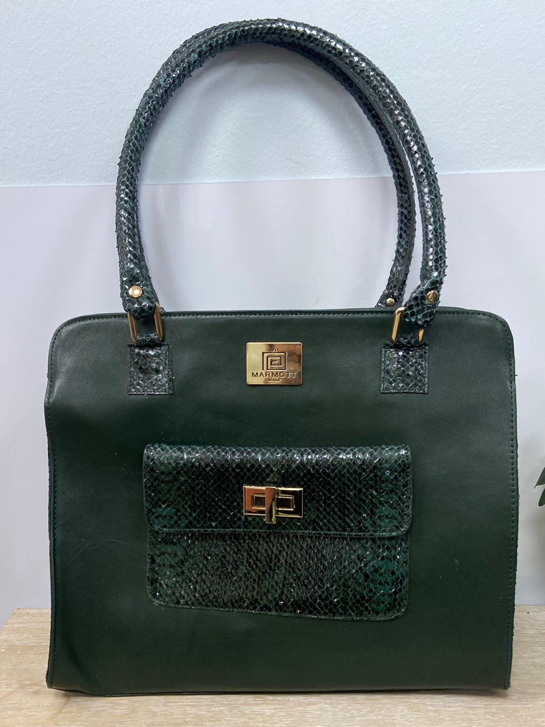 MY MARMOTT. Maxi green bag