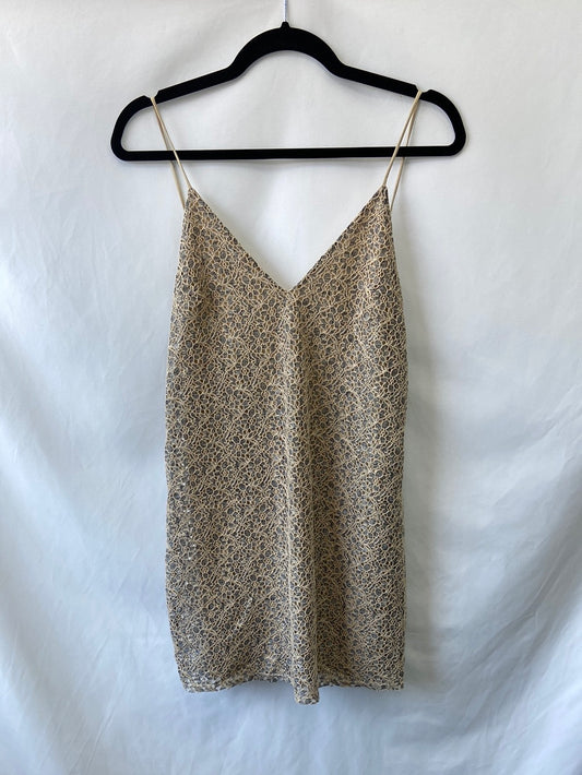 ZARA.Vestido corto encaje T.S