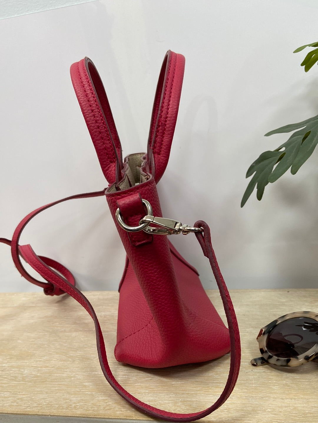 OTHERS. Dark pink bag