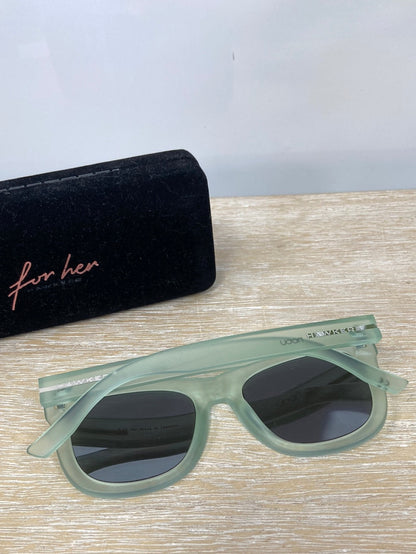 HAWKERS.Gafas de sol verdosas