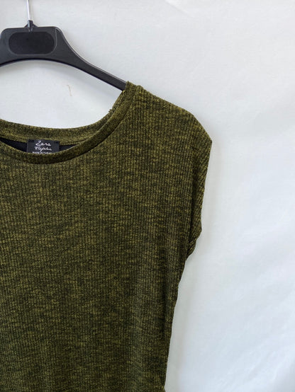 ZARA.Vestido verde punto canalé T.S