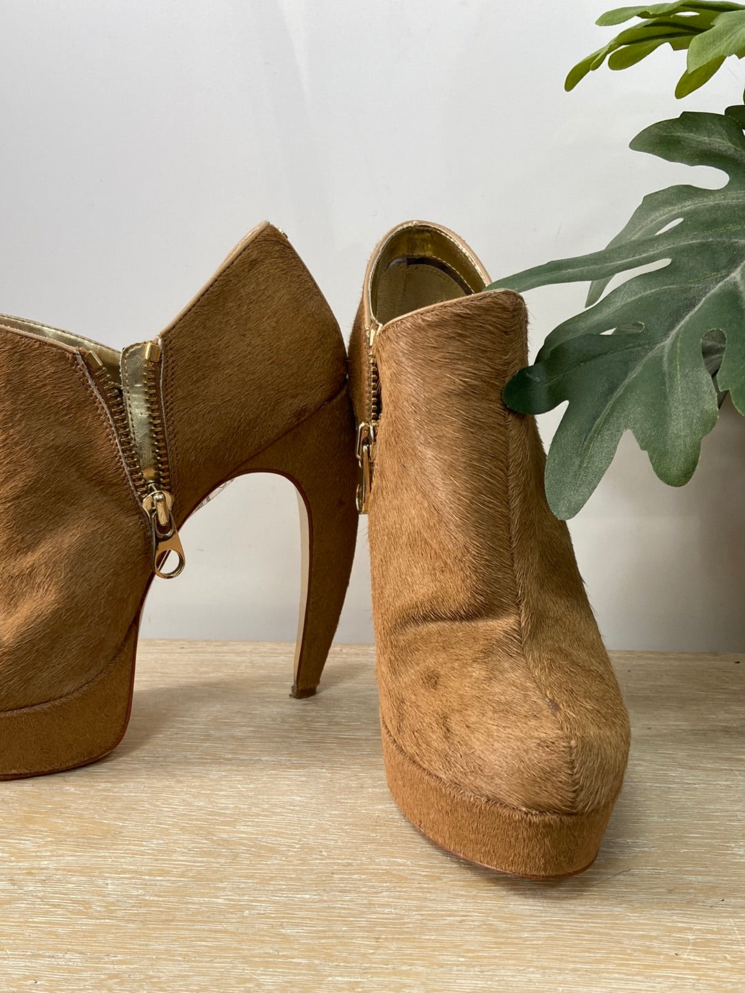 TED BAKER. Botines pelo T.40