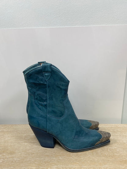 FREE PEOPLE.Botines cowboy piel azules T.39